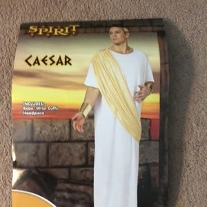 CEASAR COSTUME